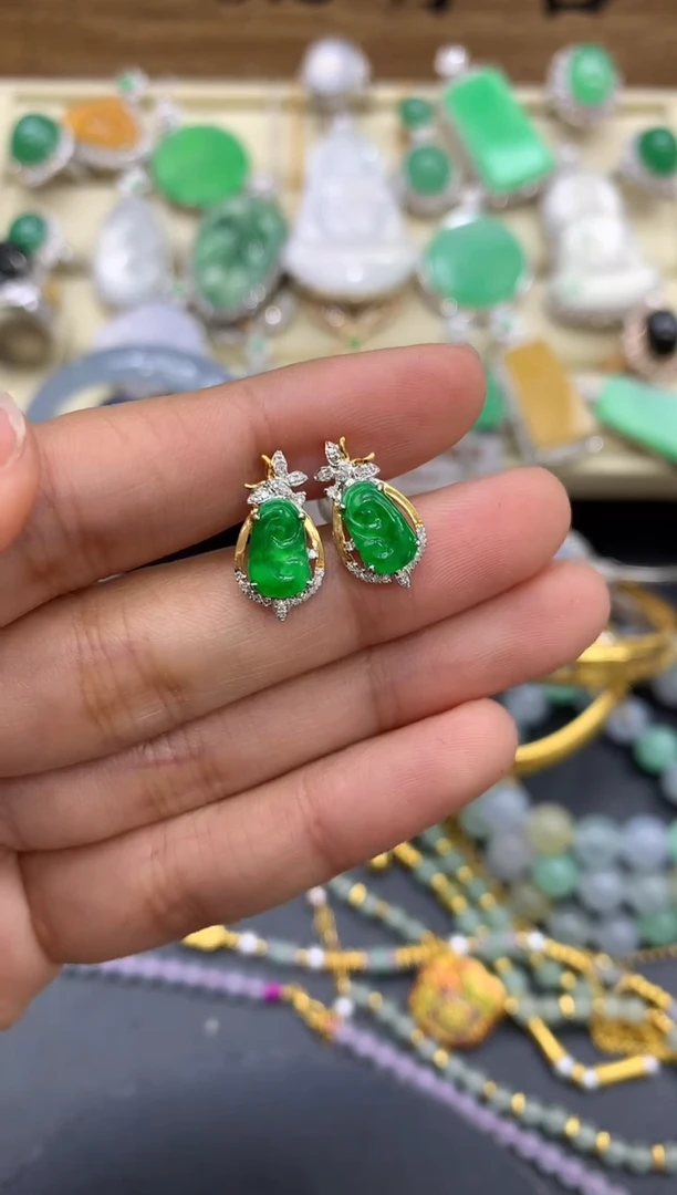 【闪购商品】翡翠耳饰18K金镶嵌180-中国好珍宝