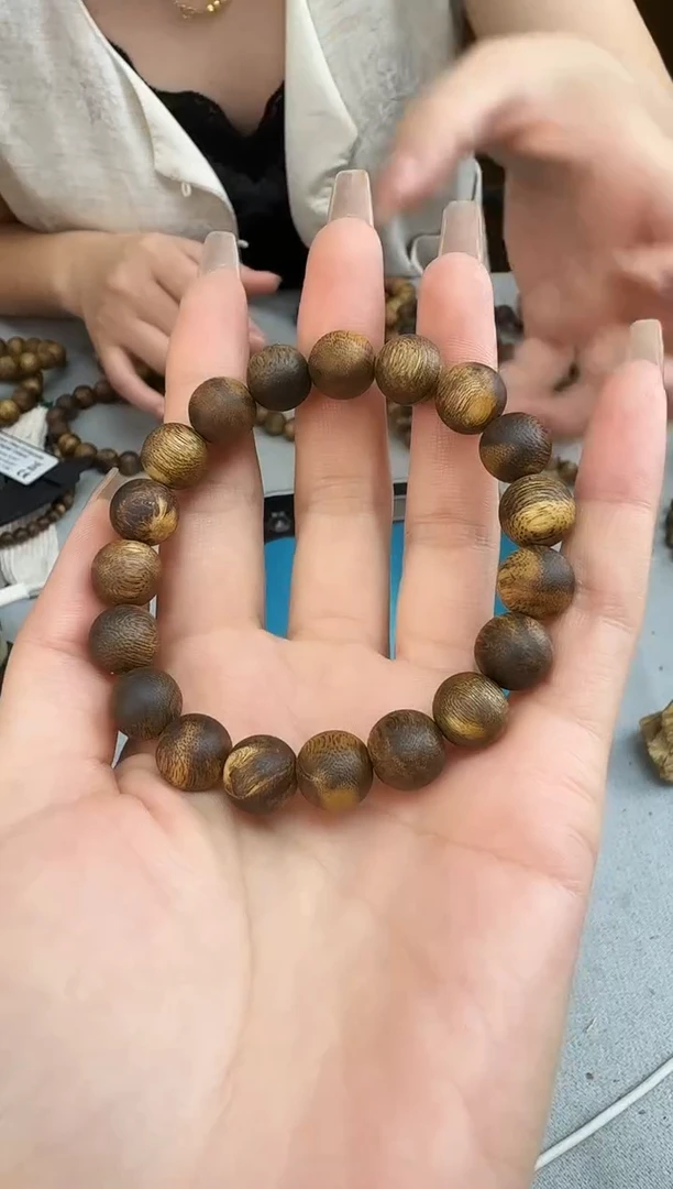 沉香手串1111黄棋圆珠单圈多样性发一