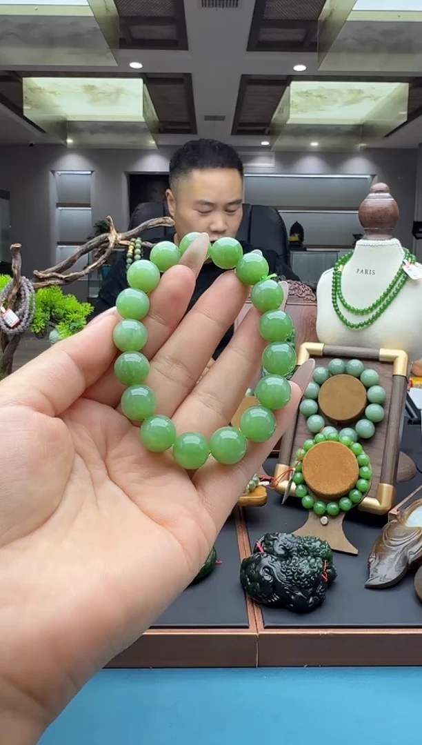 未镶嵌手串和田玉ebfl