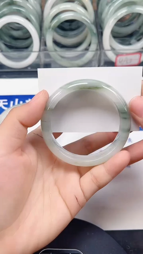 未镶嵌手镯石英质玉59-53/54