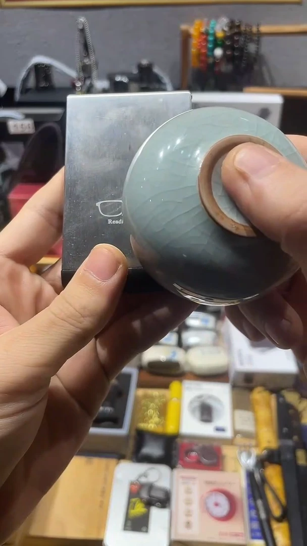 瓷片闪购商品 如图所示