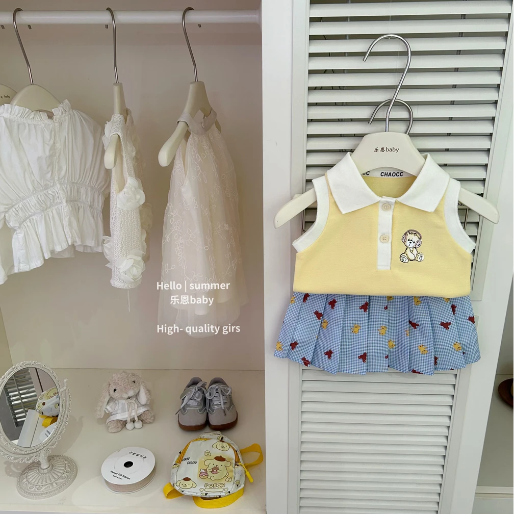 现【乐恩baby】女童夏季新款黄色polo背心上衣格子半身裙洋气卡通套
