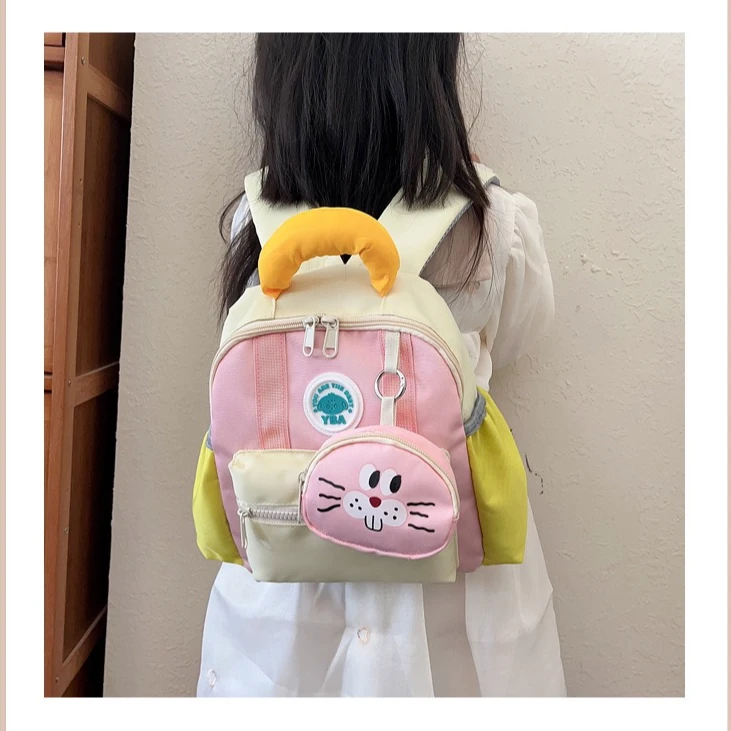 超轻双肩书包大容量旅行包学生幼儿园小学儿童背可爱卡通小猫包包