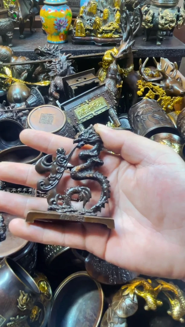 1案台摆件 物品摆件