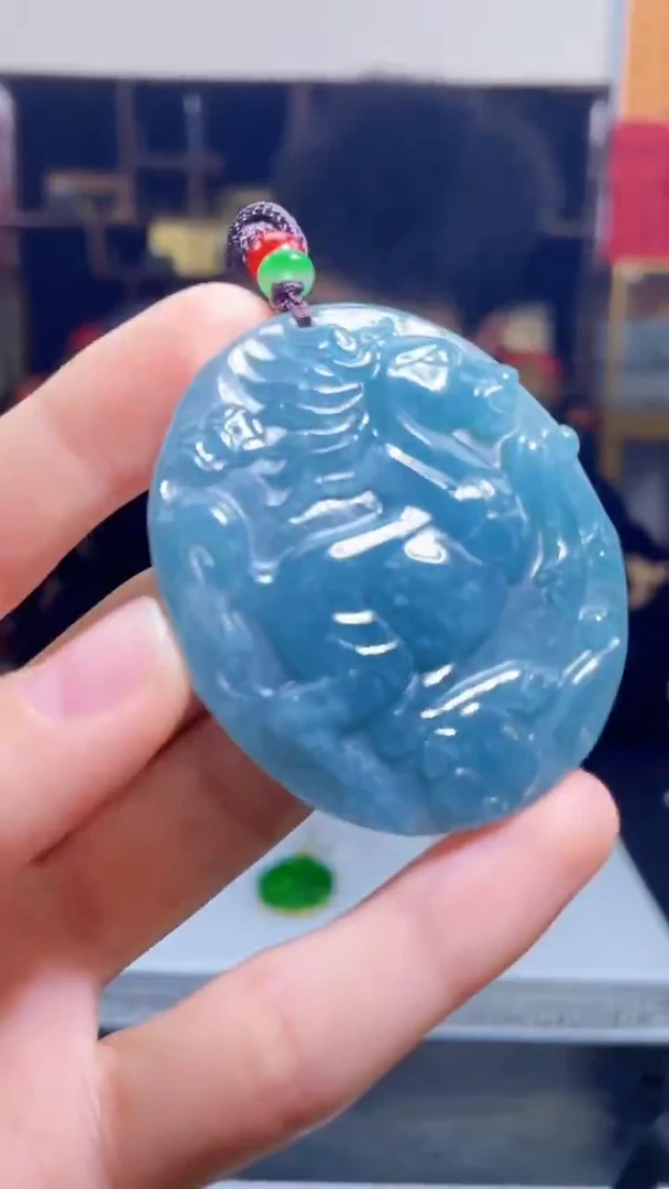 【闪购商品】翡翠吊坠(不含链)未镶嵌C44多样性发其一