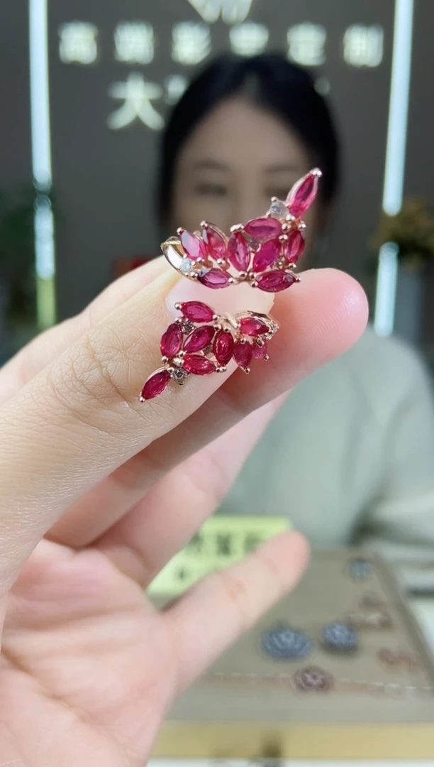 【闪购商品】红宝石手饰银S925镶嵌手饰