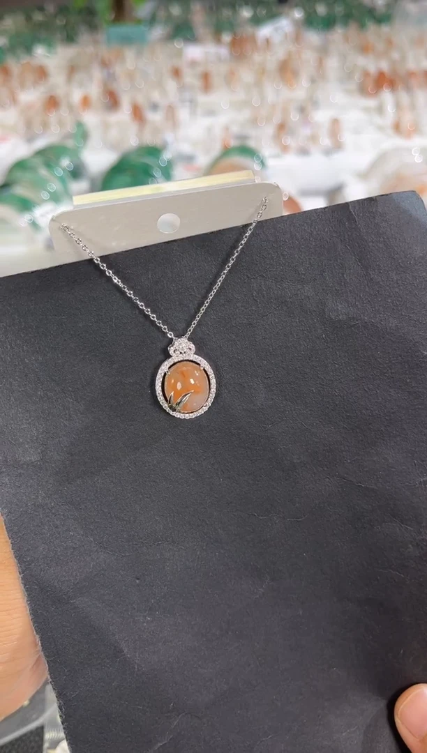 未镶嵌手链石英质玉（非洲翠）1