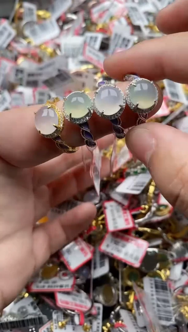 【闪购商品】翡翠戒指银S925镶嵌55555---4随机发1