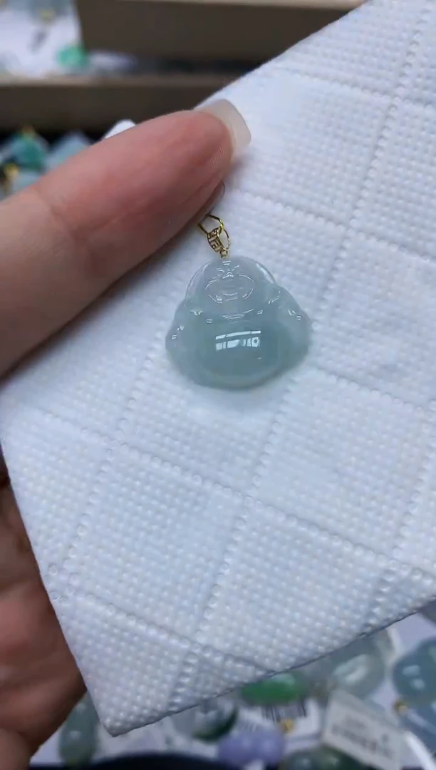 颈饰18K金镶嵌翡翠1111111111