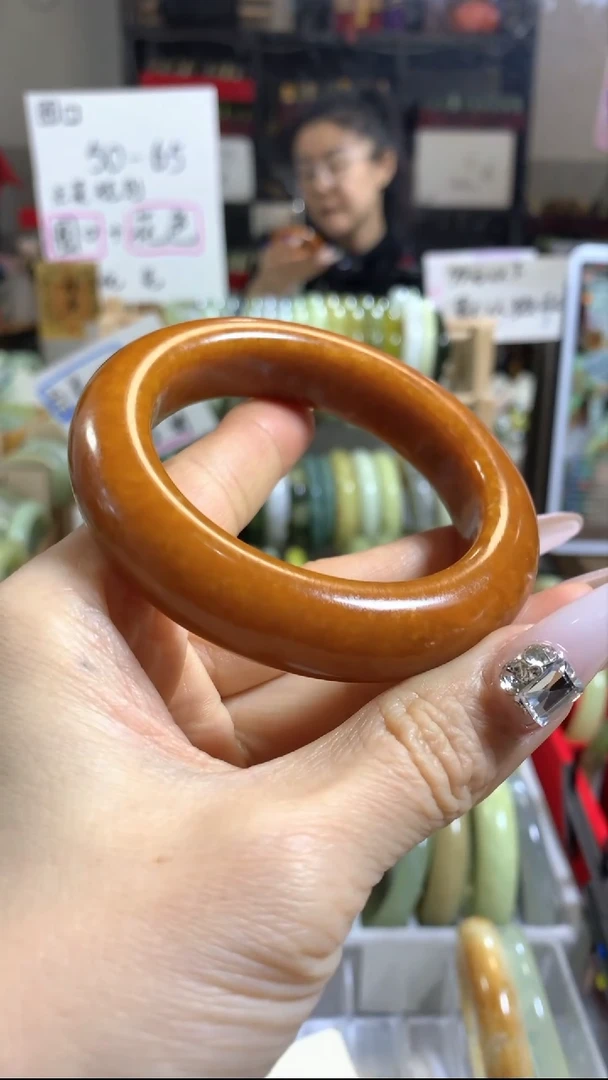 未镶嵌岫玉手镯41  56+