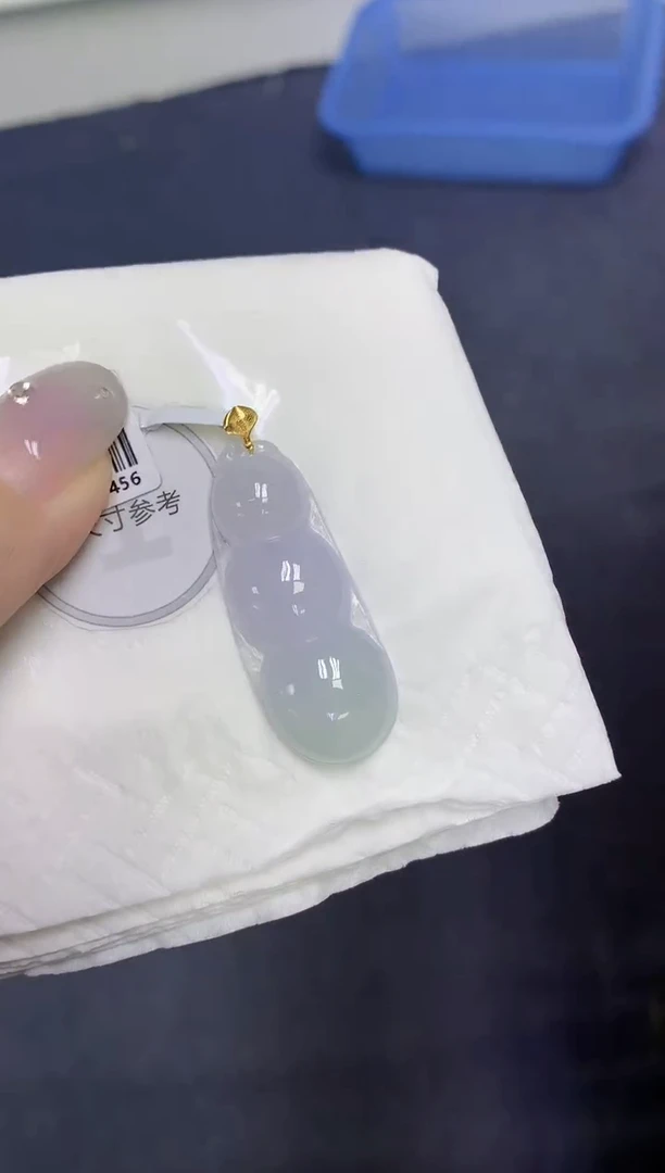 颈饰18K金镶嵌翡翠天然缅甸翡翠A货百元以上9元证书费自理