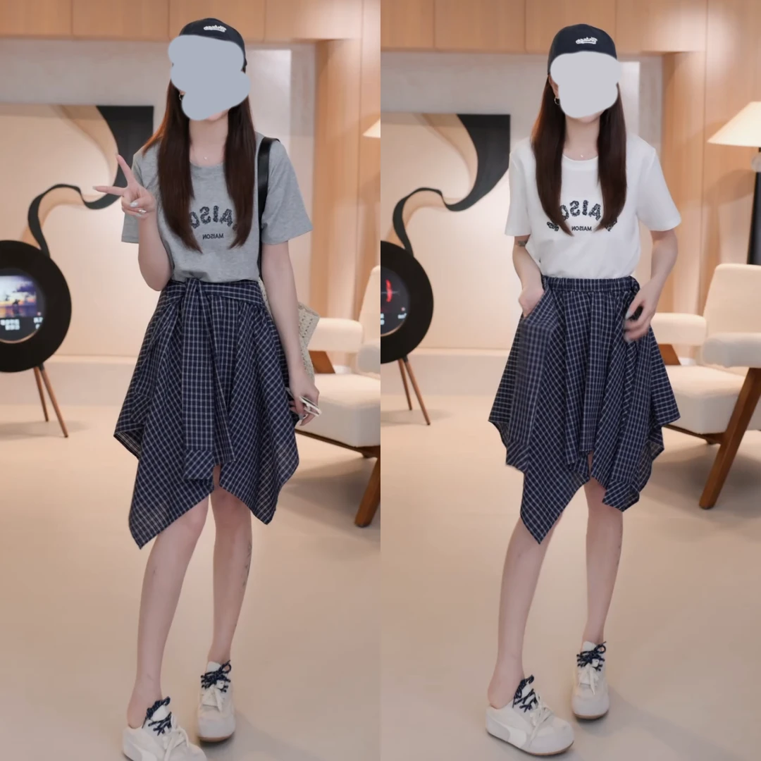 简约通勤高级感套装女夏季字母短袖t恤不规则格子半身裙子两件套