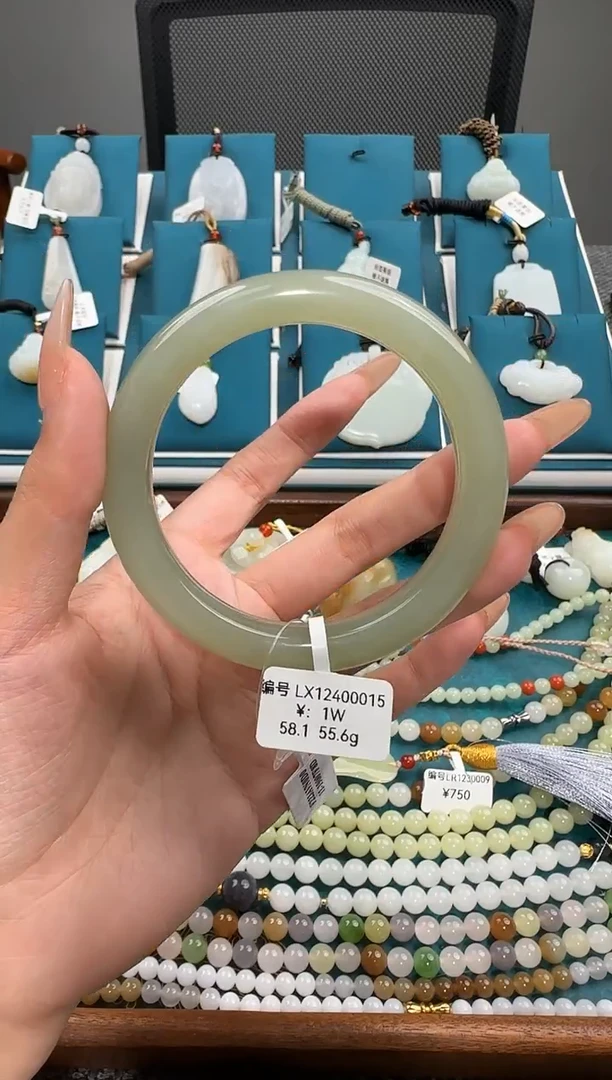 未镶嵌手镯和田玉LX 58`1