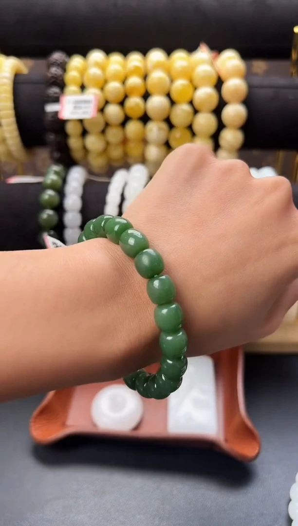 手串未镶嵌和田玉HBHT000221