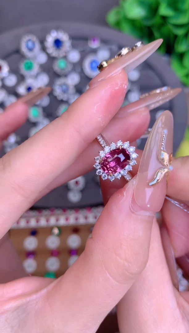 【闪购商品】彩色蓝宝石戒指18K金镶嵌2.08CT  无烧帕帕拉恰