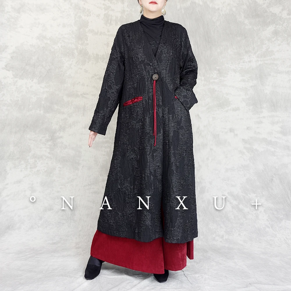 NX197[入画]中国风纯色极简风女长款风衣新中式刺绣黑色复古外套