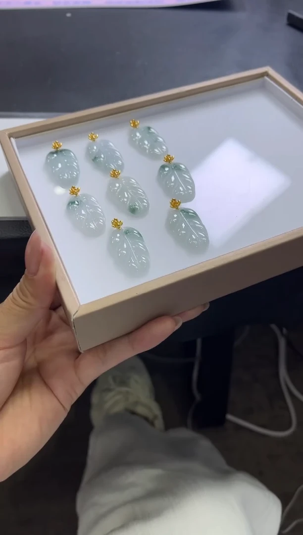 颈饰银S925镶嵌翡翠V241/多样性发一件/配绳子