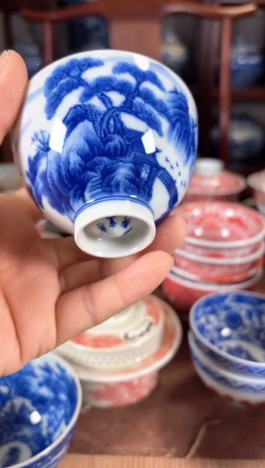 柴窑青花釉里红山水杯杯