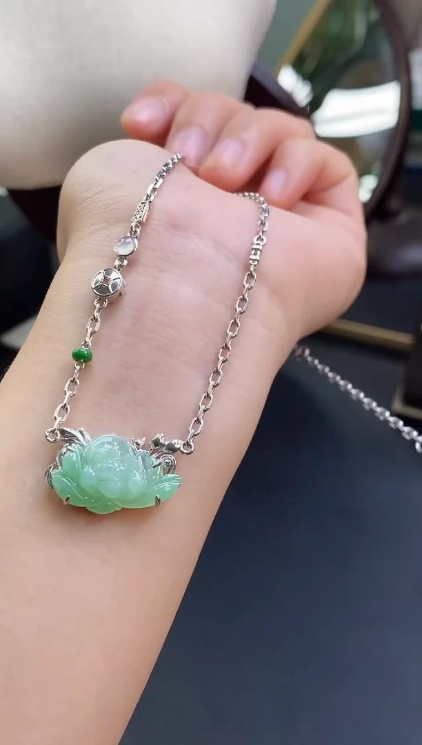 颈饰银S925镶嵌翡翠19220