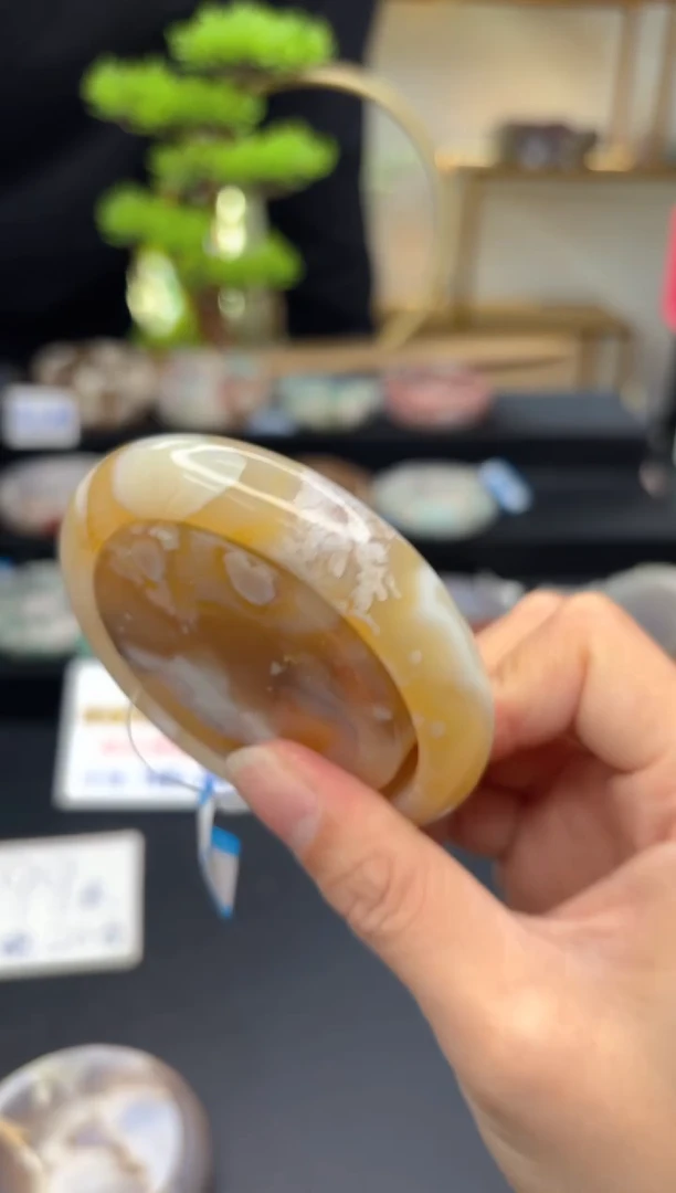 【闪购商品】石英质玉手镯未镶嵌C535(58圈赠送镯心)