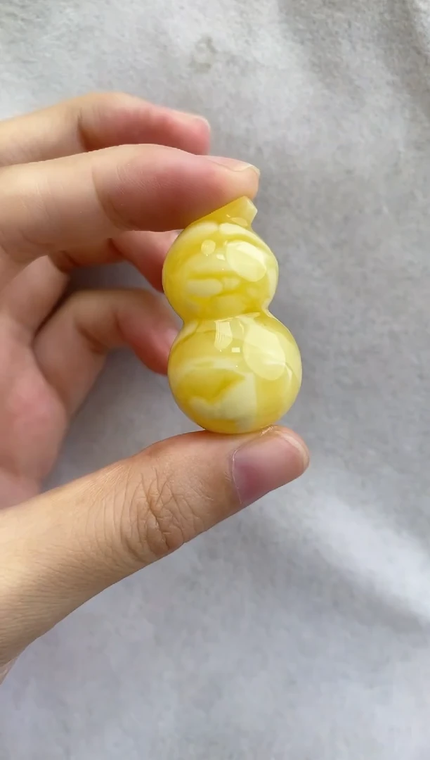裸石琥珀未镶嵌10927025-吊坠