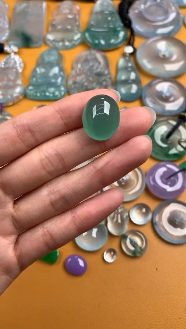 颈饰未镶嵌翡翠18.4-15-9.2