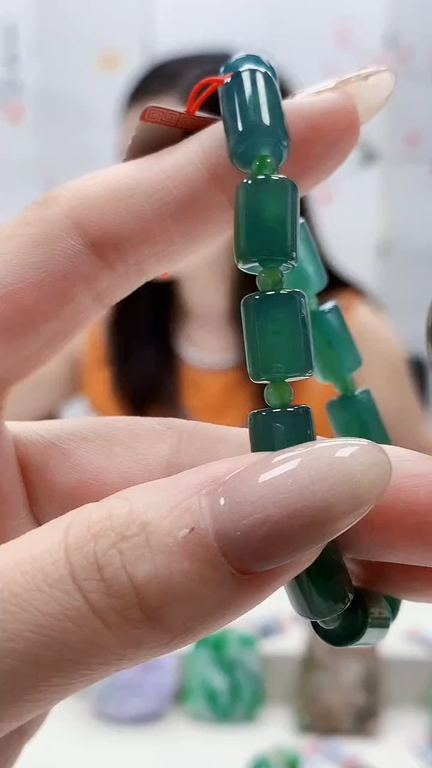 未镶嵌定制翡翠4852lr-毛货手串46