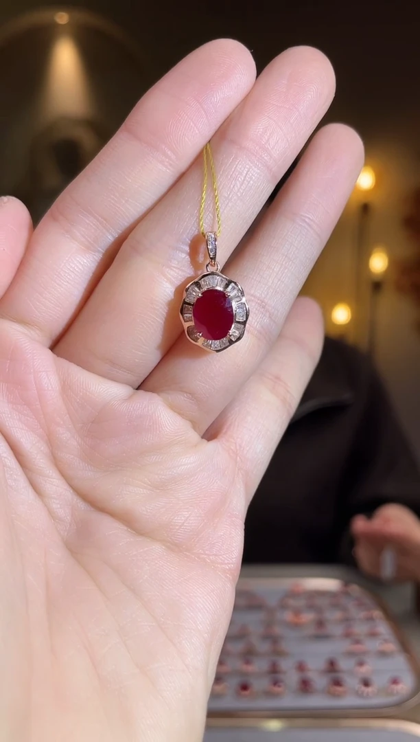 银S925镶嵌颈饰红宝石颈饰