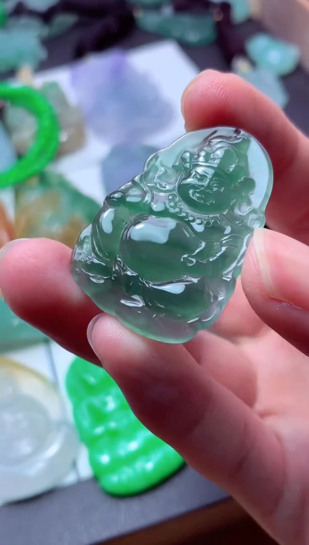 翡翠未镶嵌颈饰天然翡翠