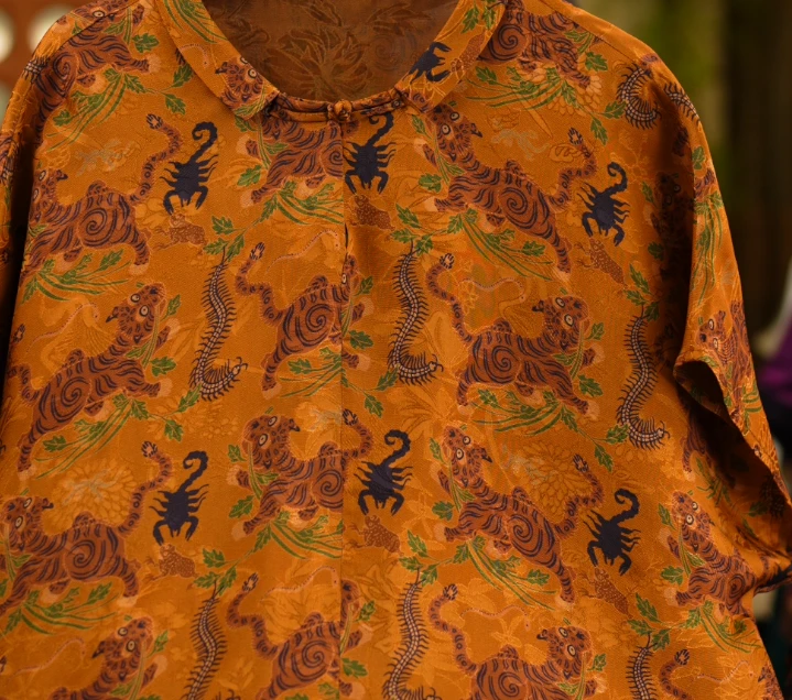 山野柔风<<达人专属>>1200香夏季小翻领上衣