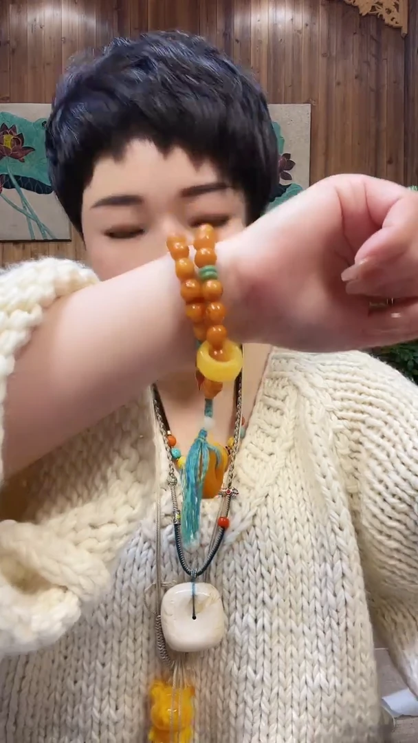【闪购商品】琥珀颈饰未镶嵌00000000573