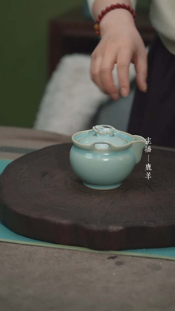 【闪购商品】貔貅手抓（海英底款不完美）——龙羊