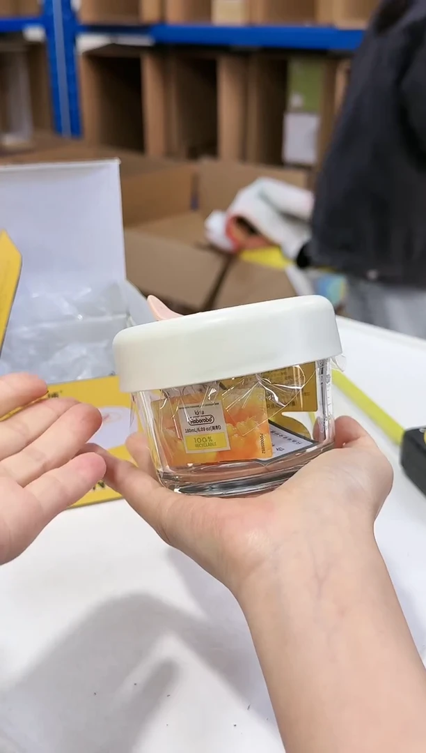 【闪购商品】瓷片宝宝玻璃辅食盒180ml