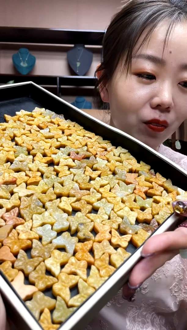岫玉未镶嵌吊坠多样性发货其中发一
