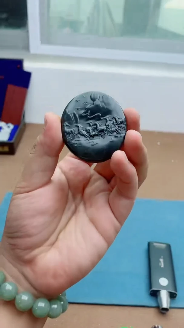 和田玉未镶嵌颈饰1