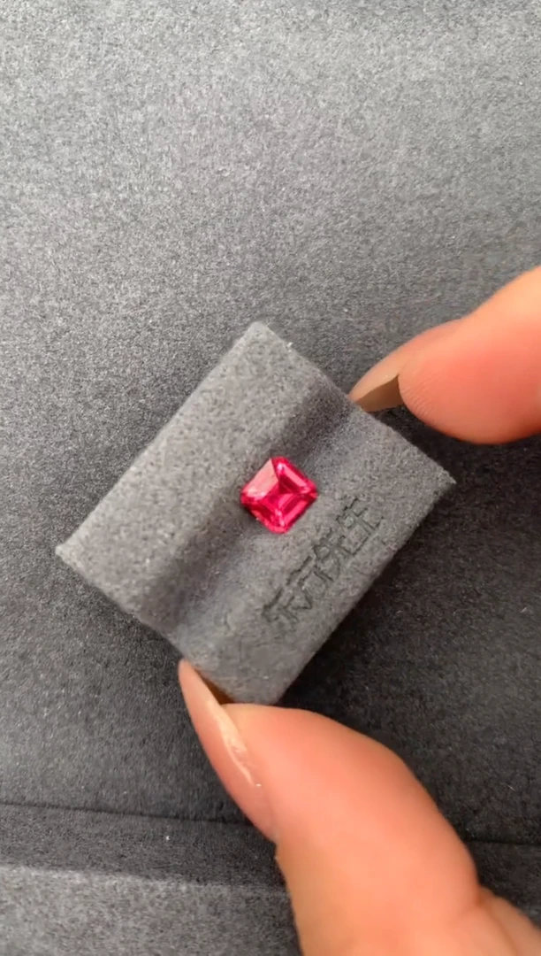 裸石尖晶石1ct粉尖晶 FE 定制