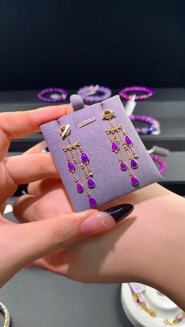 18k金舒俱来耳饰