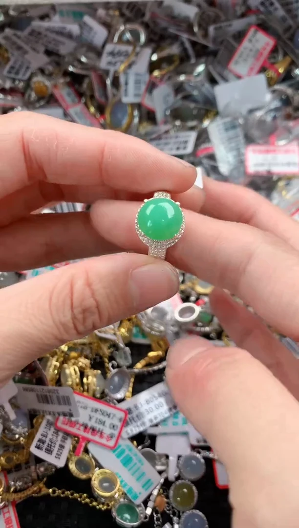 未镶嵌戒指翡翠8888    9