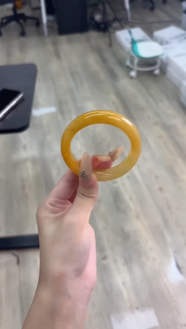 未镶嵌手镯石英质玉53-52HU