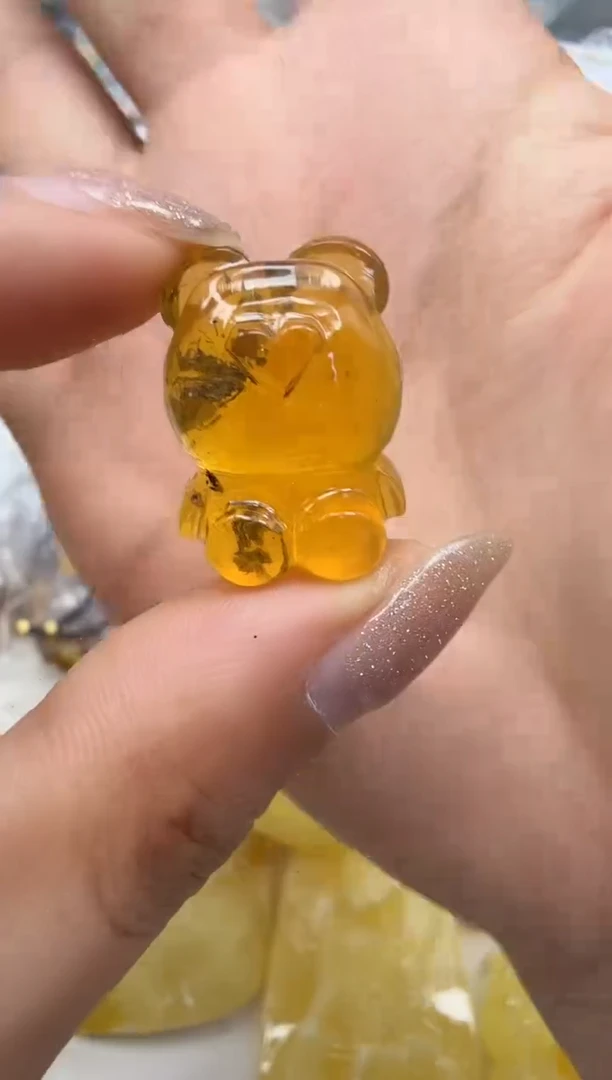 裸石琥珀未镶嵌如图