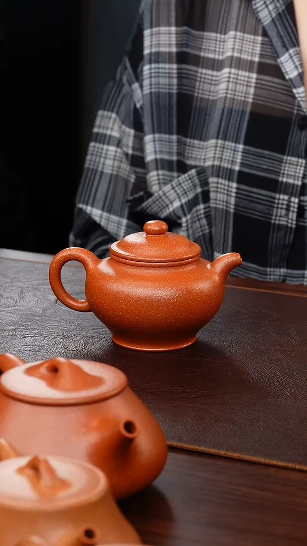 茶壶紫砂95 纯红降坡掇只220cc
