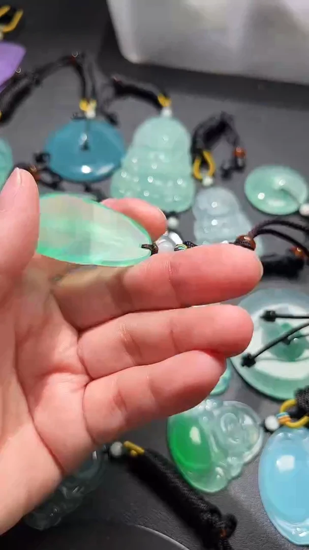 颈饰未镶嵌翡翠绑绳含赠品吊坠多样性YZ04