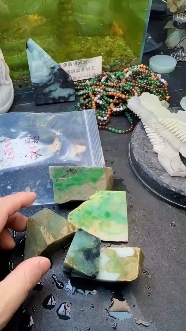 【闪购商品】翡翠颈饰未镶嵌054天然翡翠