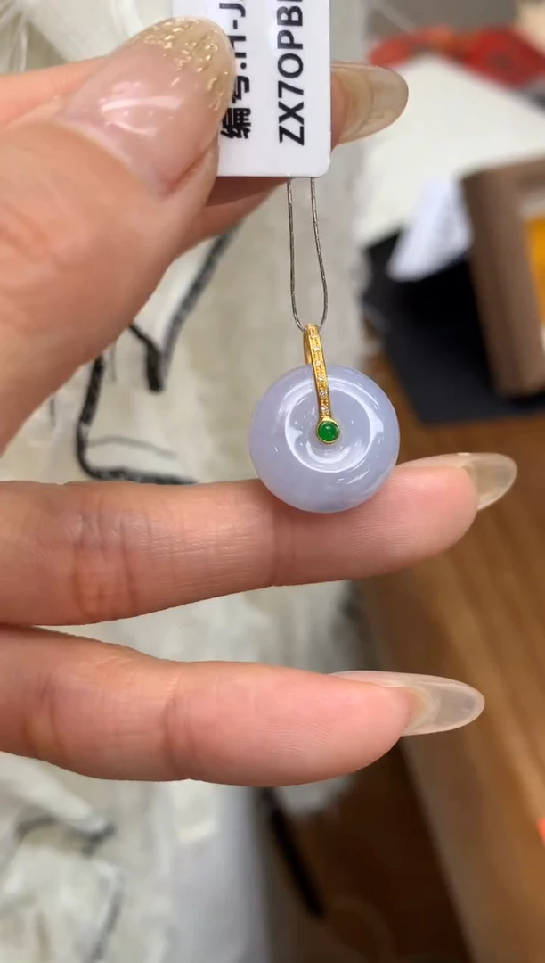 【闪购商品】翡翠颈饰18K金镶嵌平安扣