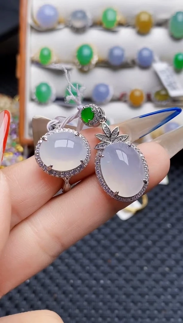 银S925镶嵌戒指翡翠3870