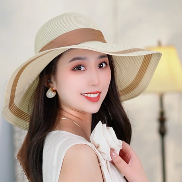 2025女士春夏海边遮阳防晒时尚百搭太阳帽编制草帽空顶沙滩帽