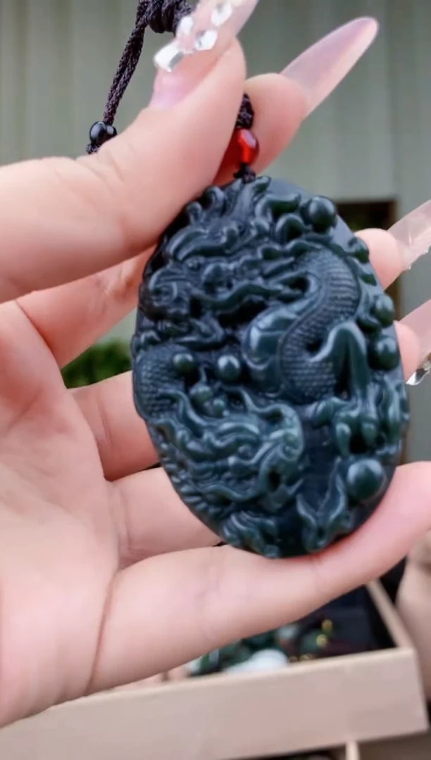 【闪购商品】和田玉挂件未镶嵌拍一发一，多样性发货！