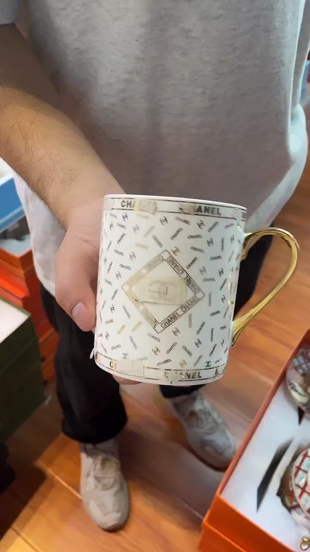 杯鸿辉家品牌瓷器，京东包邮！