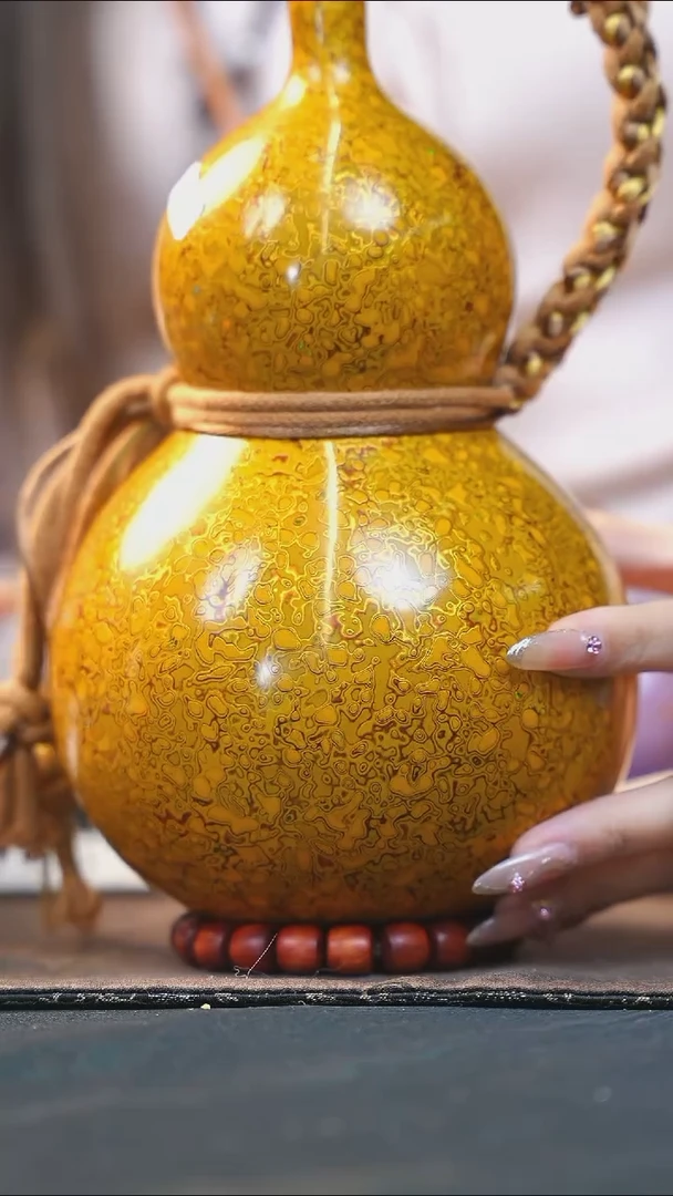 【闪购商品】WY358漆艺酒葫芦不包手串及旋转底座