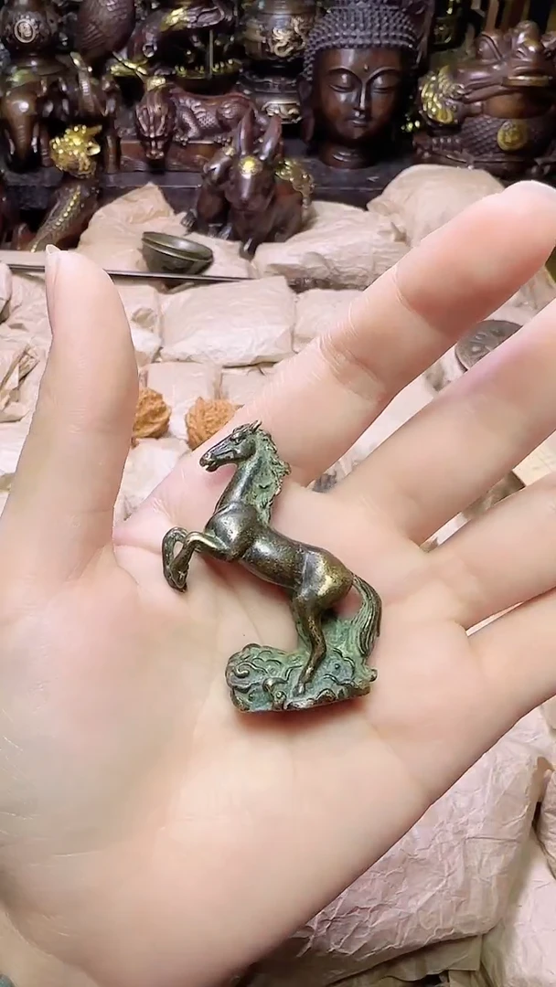 铜器摆件铜器摆件